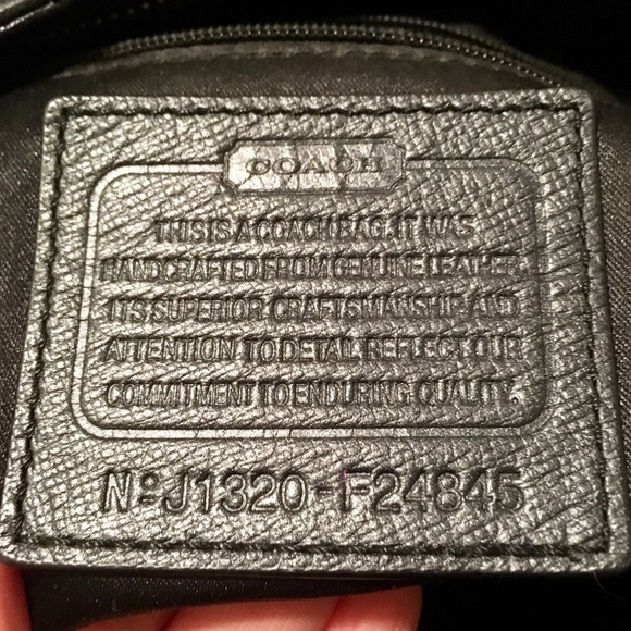 Coach Campbell Turn Lock Izzy Satchel in Black - Picture 8 of 8